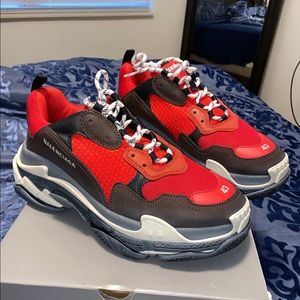 COPY - AUTHENTIC BALENCIAGA TRIPLE S SNEAKERS